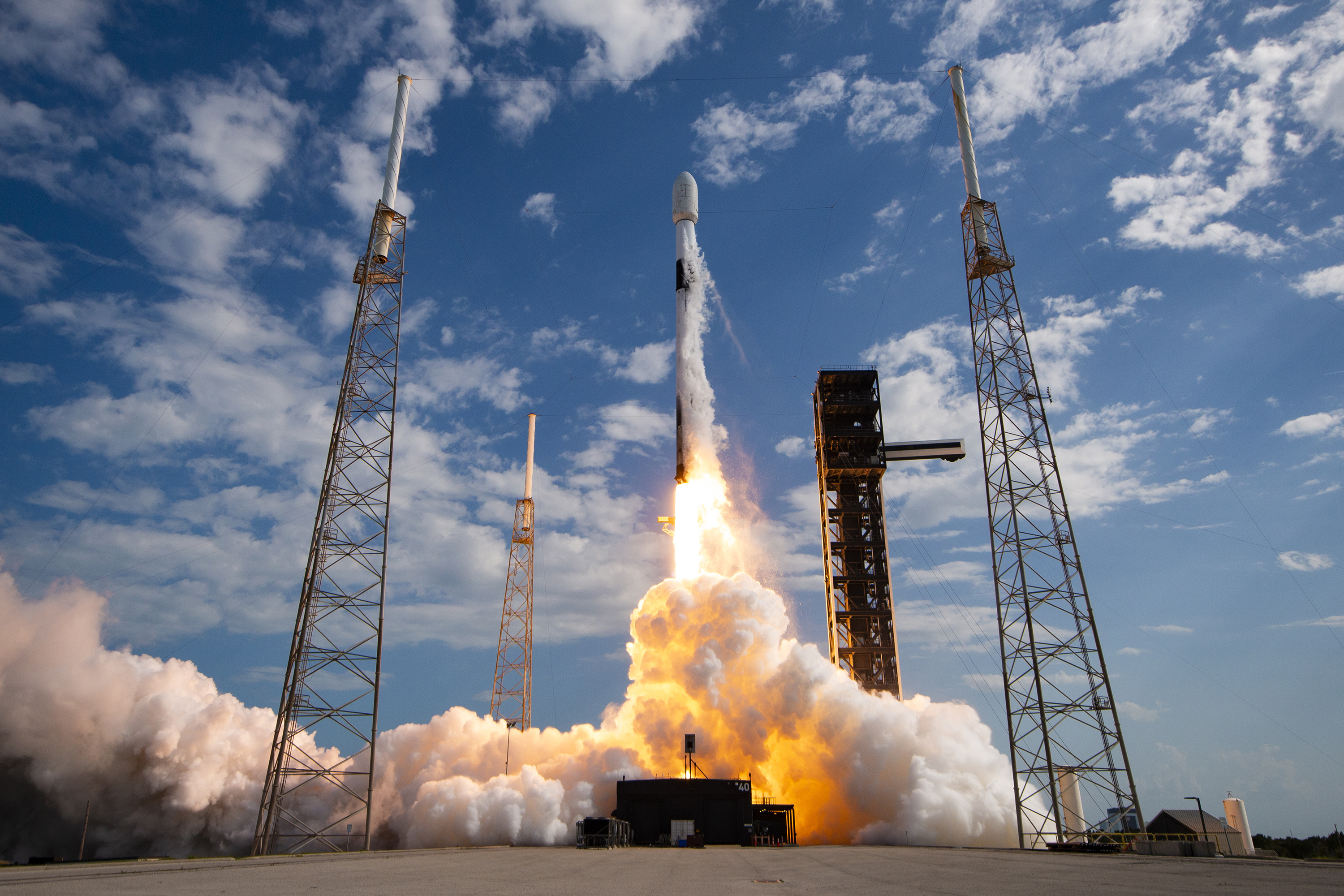 Mission Robotic Vehicle launches with NASA-backed robotic servicing payload for GEO satellites